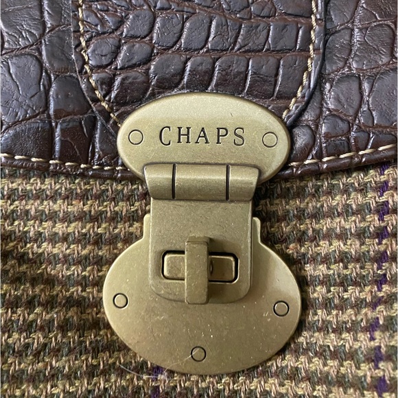 Chaps houndstooth wool and leather purse. - Picture 3 of 8